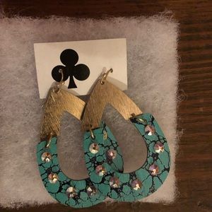 Set of pink panache earrings